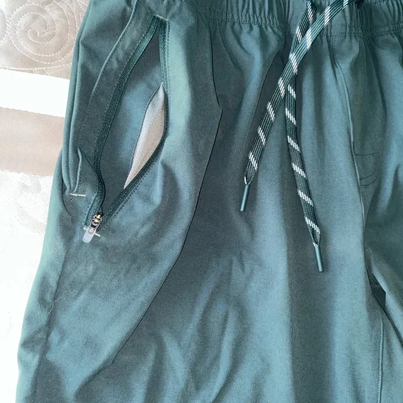 L.L.Bean Mens shorts